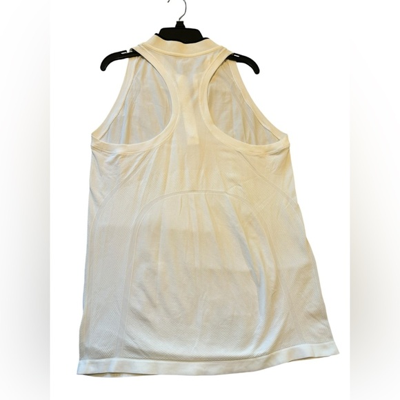 Athleta  Women's Momentum Racerback Seamless Polo Tank Size Large Color White - Picture 8 of 11